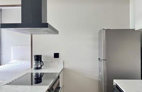 La Cruz de Huanacaxtle Condo | Charming 2-bedroom condo IN THE BEACH with WiFi, AC in adorable La Cruz