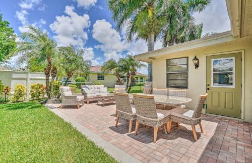 Central Naples House | Charming Naples Home with Patio about 5 Mi to Beach