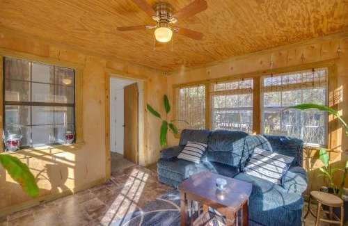 Roxie House | Charming Natchez Cottage with Sunroom!