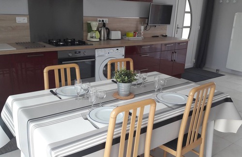 Chaingy House | Charming new house with a large terrace on the road of the castles