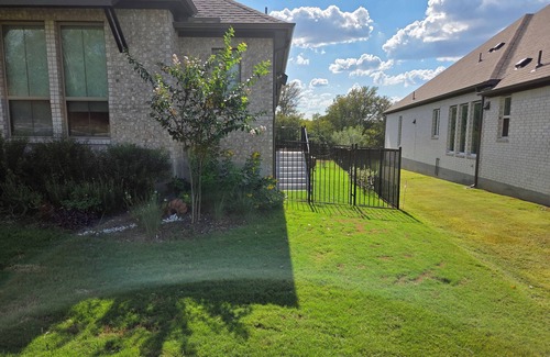 Cedar Creek Apartment | Charming NEW studio in an upscale neighborhood.