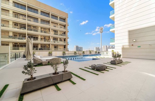 Dubai Apartment | Charming new studio with pool and gym in Al Furjan