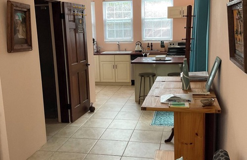St. George's Cottage | Charming New Waterfront One Bedroom Loft Apartment On Mullet Bay St. George’s