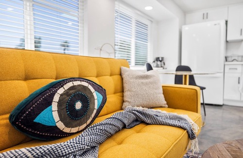 Garden Grove House | Charming, Newly Buillt, 1-bedroom house, close to Disney, AC, Fast Wifi