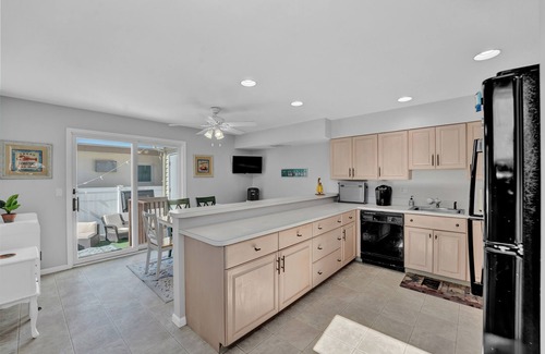 Wildwood Crest House | Charming newly renovated 4-bedroom home in Wildwood Crest 2 blocks to beach