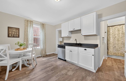 Tower Grove South House | Charming Oasis, Centralized & Walkable