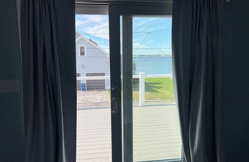 Fairhaven Cottage | Charming ocean view cottage with AC in Fairhaven - 2 bedrooms available
