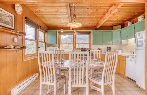 Neskowin House | Charming Oceanview Home, Beach Access Across the Street & Located in Village