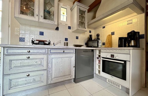 La Remigeasse House | Charming Oléron House: 2 Bedrooms, Mezzanine, 750m from La Rémigeasse Beach, WiFi Included