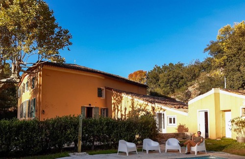 Brignoles House | charming old house ideal for large families or groups of friends