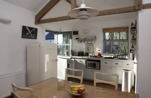 Clonakilty Cottage | Charming old stables studio cottage