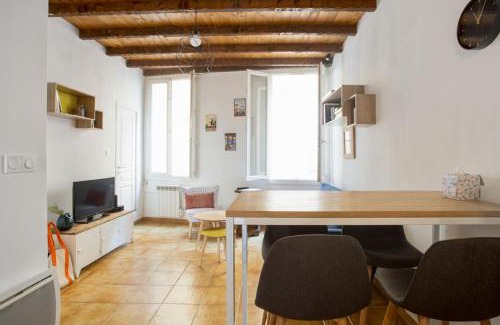 La Ciotat Apartment | Charming Old Town Appartment with AC and Parking