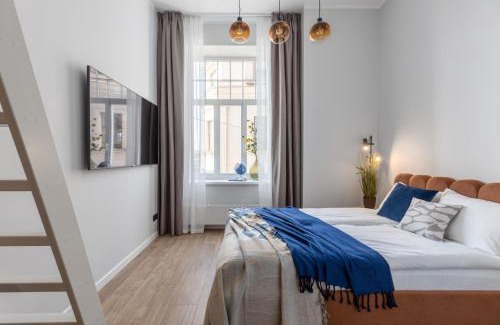 Old Town Apartment | Charming Old Town Loft Studio