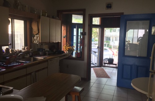 Milford Apartment | Charming one-bedroom beach-front apartment with deck and friendly neighborhood.