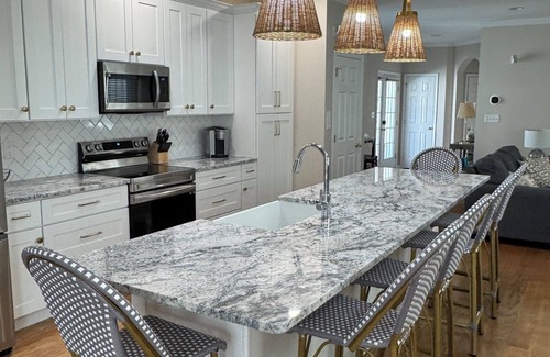 Bayside House | Charming one level 3-bedroom house in Bayside Resort-Fenwick Island,DE Sleeps 10