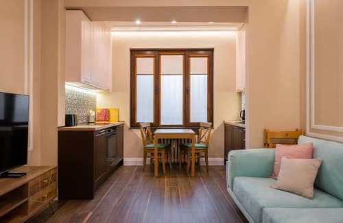 Sofia City Center Apartment | Charming Pastel 1BD Flat in The Heart of Sofia by Flat Mаnager