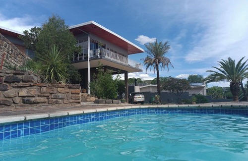 Windhoek Central Apartment | Charming peaceful 2-bedroomed unit with 180 degree panoramic view of Windhoek.