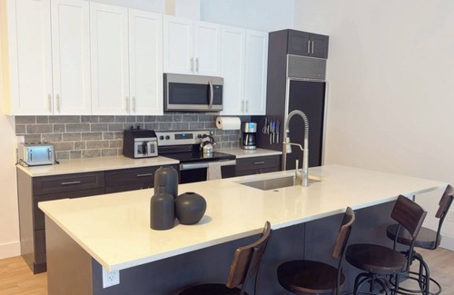 Lillooet Apartment | Charming, Peaceful Stay Steps from Downtown Lillooet