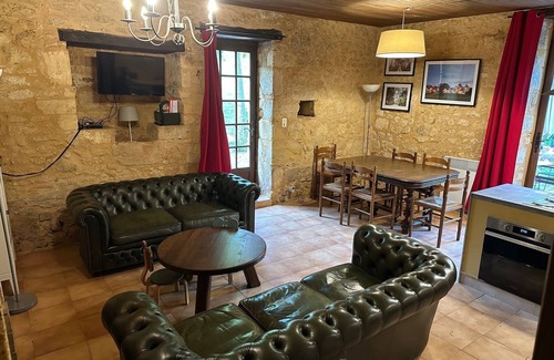 Saint-Cirq-Madelon House | Charming Périgord house with swimming pool in a green setting