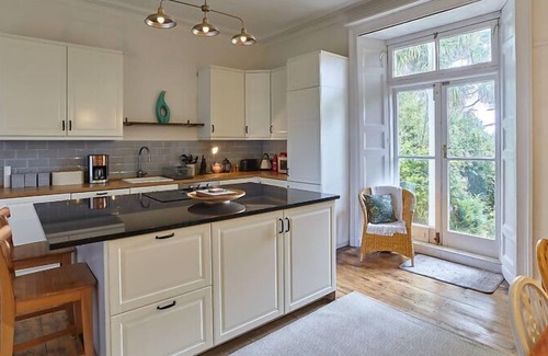 Maenporth Apartment | Charming Period Home With Beautiful Gardens