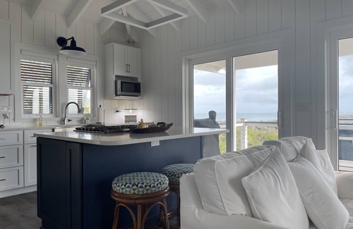 Hope Town House | Charming “Poker Face” has Phenomenal Views & Dock