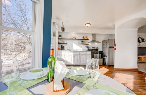 Pottstown Apartment | Charming Pottstown Apartment - Walk to Town!