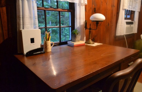 Bryans Road Cottage | Charming Private Cottage Getaway
