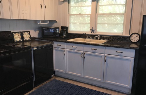 Myrtle Beach House | CHARMING, PRIVATE GETAWAY!/1 Block - Beach!/ENTIRE House/UPSCALE LOCATION/Pets-!