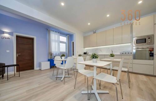 Mosta Apartment | Charming private room with Wifi in central Mosta