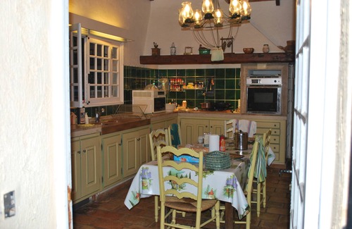 La Colle-sur-Loup House | Charming Provencal farmhouse in the heart of nature. Peacefull. Just heaven on earth.