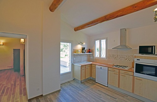 Cadenet Villa | Charming Provencal Villa, Contemporary, New, between South Luberon and Durance