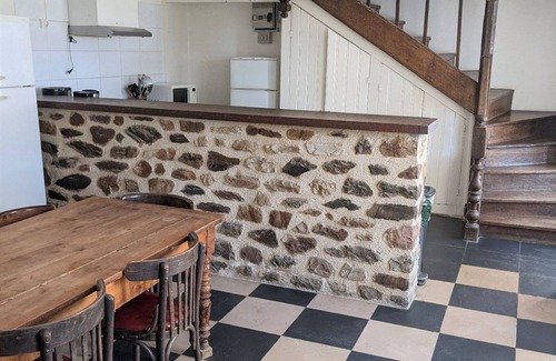 Longuefuye Cottage | Charming Relais de Chasse XVIII, heated indoor pool optional (Apr Oct)