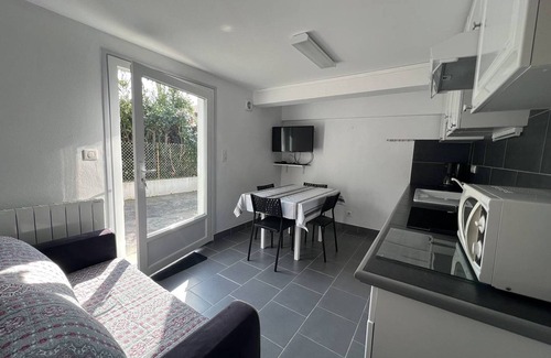 Cambo-les-Bains Apartment | Charming Renovated 1BR Apt with Terrace, Internet, and Parking in Sunny Villa