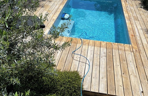 Saint-Nazaire House | Charming renovated house with swimming pool 100 m from the beach