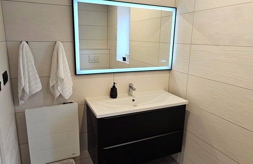 Quartier Saint-Leon House | Charming Renovated House - Modern Comfort and Ideal Location 🌸