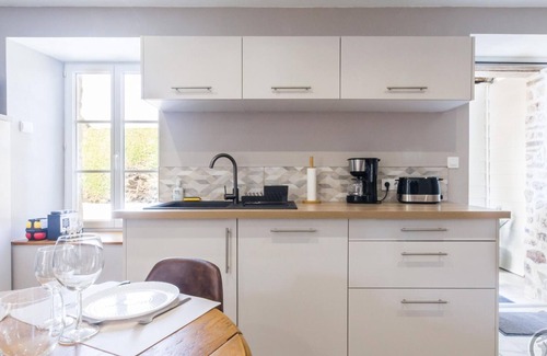 Creances Cottage | Charming Renovated Stone House with Garden, near Beach in Créances