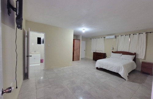 Mango Walk Resort | Charming resort in enchanting Montego Bay with AC, WiFi