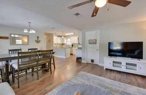 Ocean City House | Charming Retreat | Pool, Games, Near Beach!