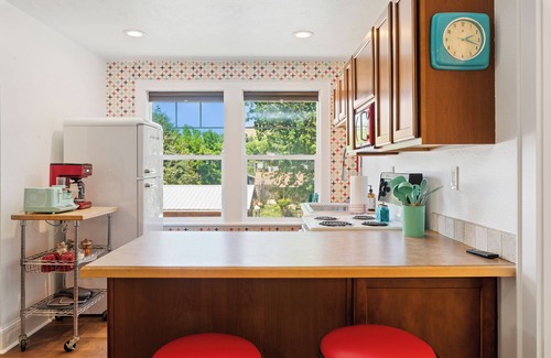North End Apartment | Charming retreat for two people in the enchanting North End of Boise