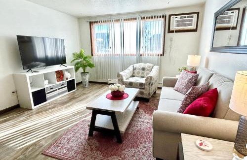 Marion Apartment | Charming Retreat in Marion, Iowa!
