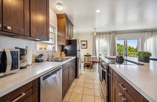 Middletown Condo | Charming Retreat on West Quince Street by RedAwning
