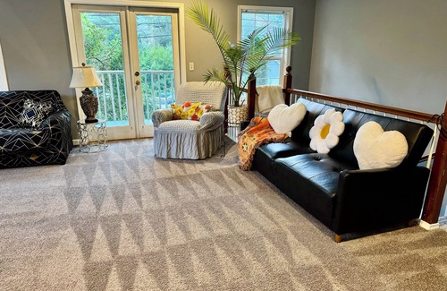 High Point House | Charming room in a house with WiFi in beautiful West Seattle