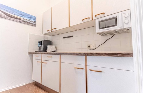 Brigittenau Apartment | Charming Room Next to Millennium City & Subway