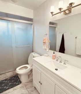 Sandalwood House | Charming Room1 in Cozy Jax House