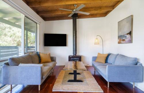 Tootgarook House | 'Charming Seaside Bungalow' A Peninsula Hideaway