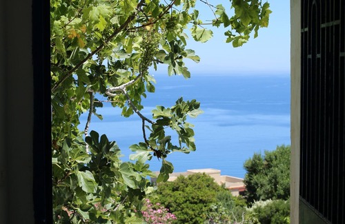 Tangier Villa | Charming Seaside Retreat with Panoramic Views in Belyounech