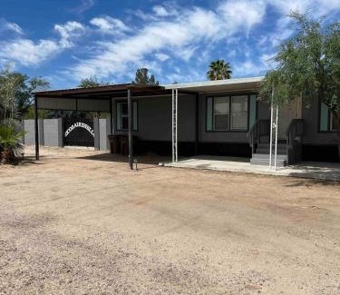 Marana House | Charming, Serene & Spacious Backyard Parking!