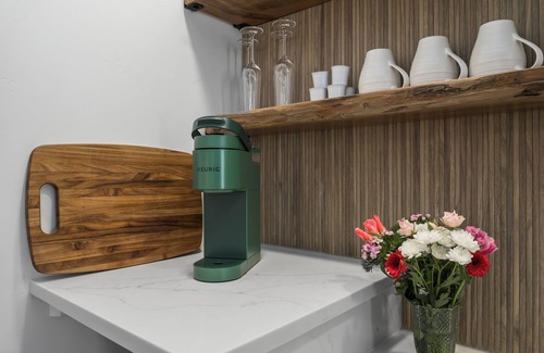 Sisters Apartment | Charming Sisters Cottage A