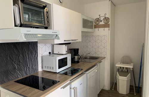 Peyragudes Apartment | Charming Ski-in/Ski-out Apt with Balcony, Sleeps 6, Access to Spassio Spa, Close to Amenities