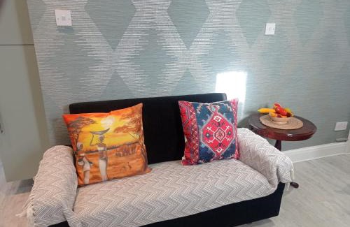 Alibon Apartment | Charming spacious 1-Bed Apartment in Dagenham
